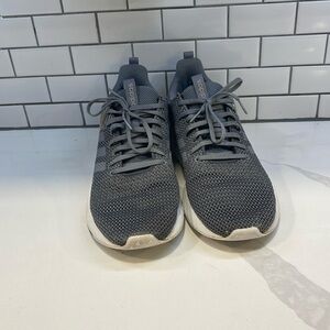 Adidas shoes sz 10.5 gray/white
